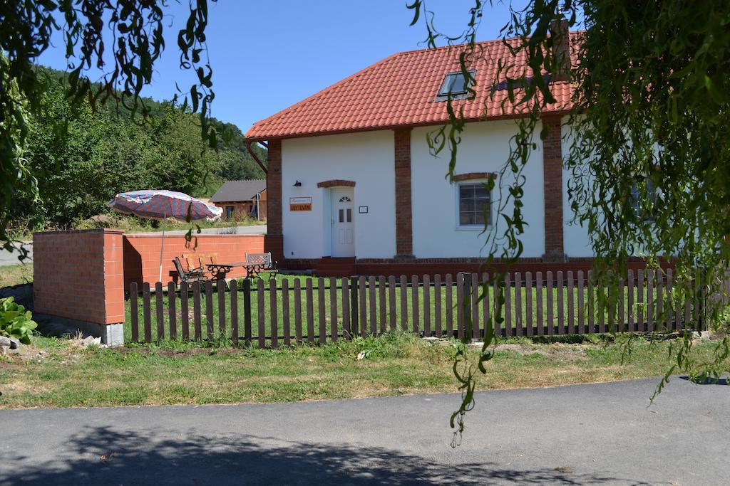 Apartman75 Тішнов Екстер'єр фото